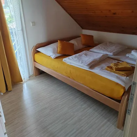 Hisa Piber Prázdninový dům *